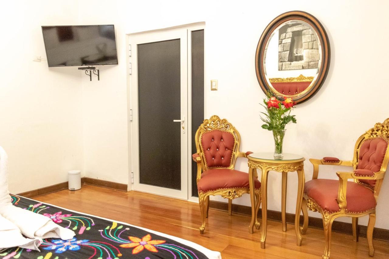 Queen Room with Spa Bath