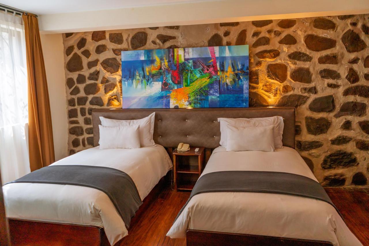 Quarto Standard com 2 Camas de Solteiro