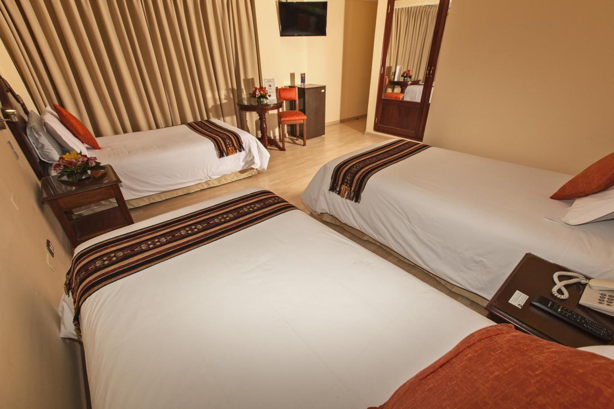 Triple Room