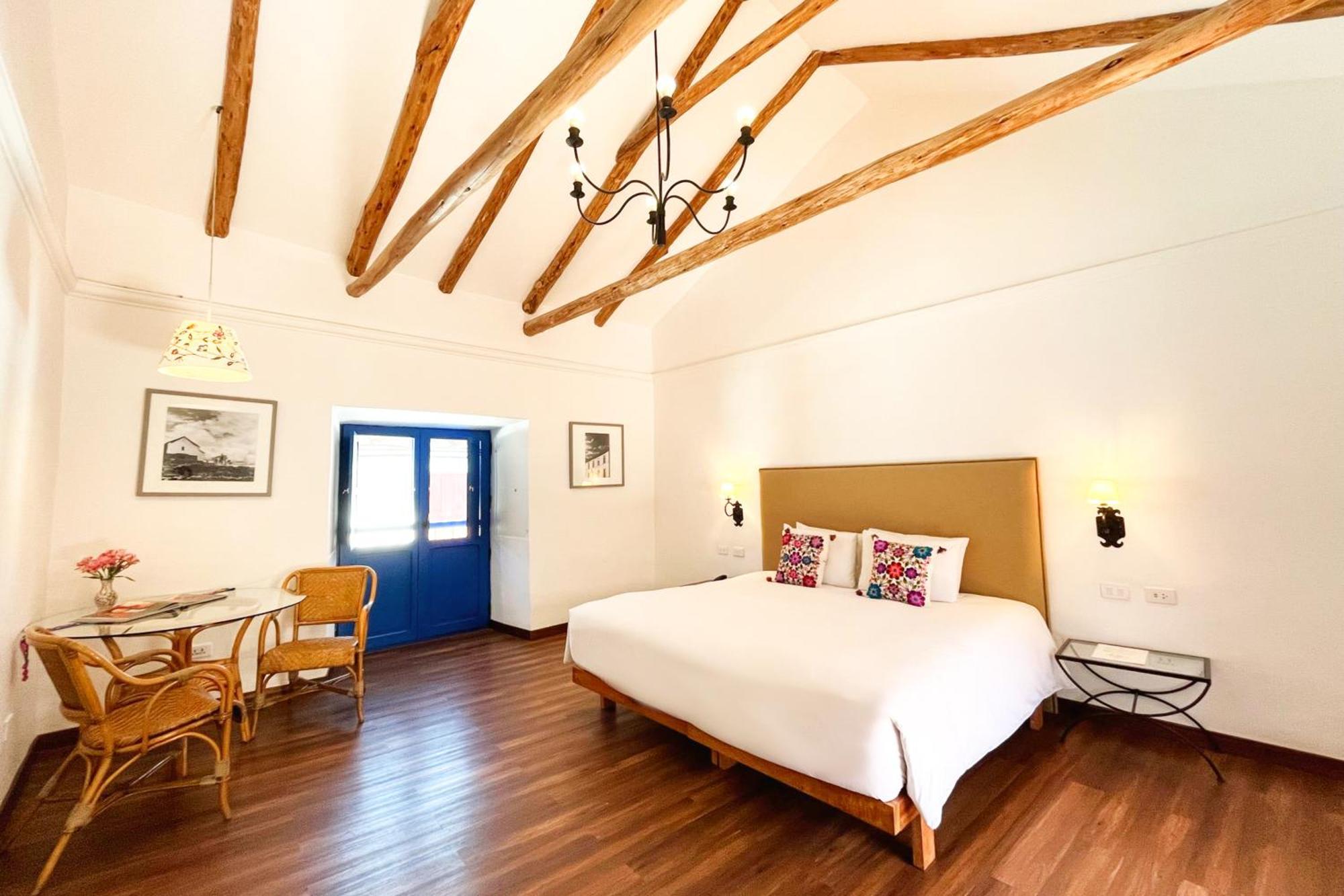 Junior Suite,1567627166:JPEG