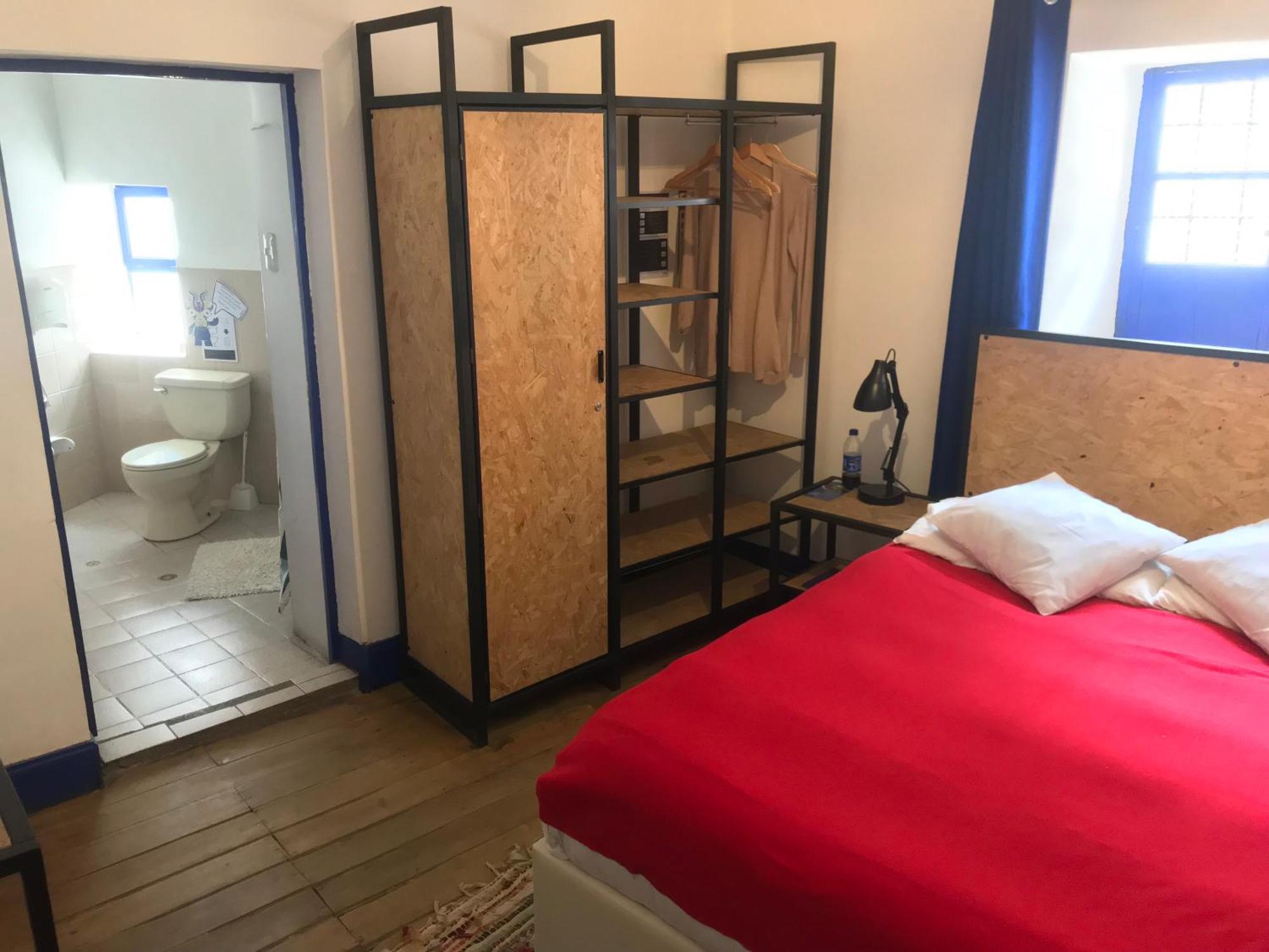 Quarto Duplo com Banheiro Privativo