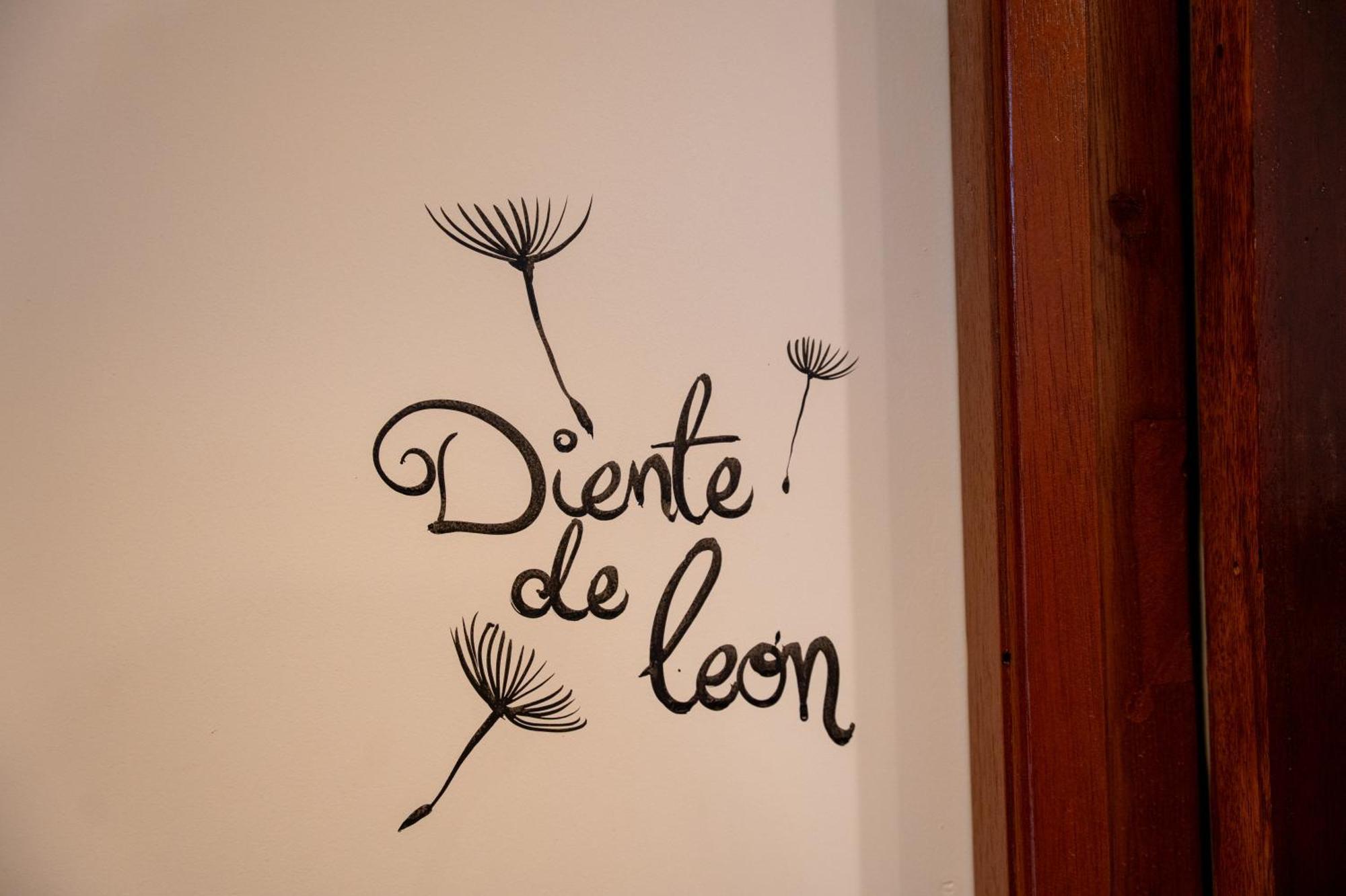 Deluxe Double Room with Balcony,1679697589:JPEG