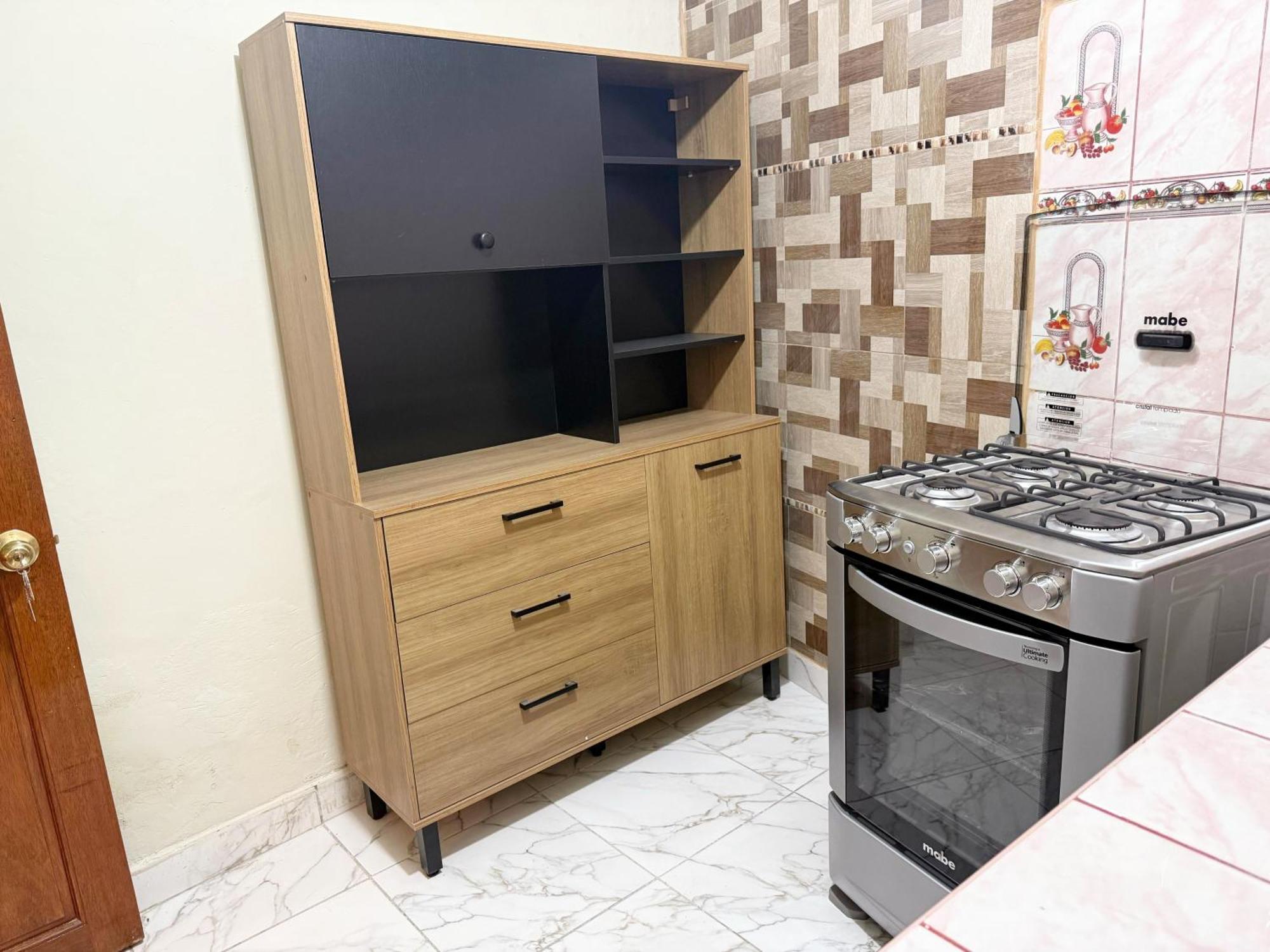 Studio,1690976750:JPEG