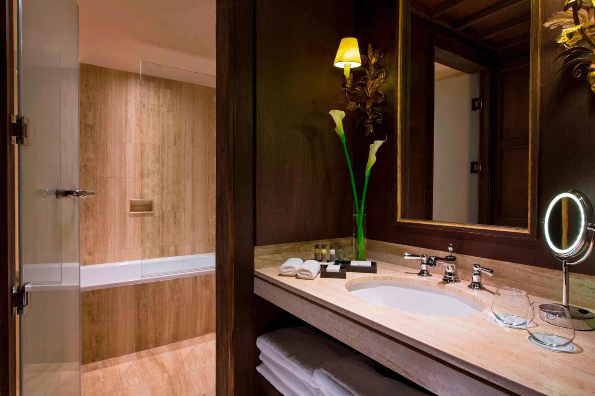 Family Deluxe, Guest room, 3 Double