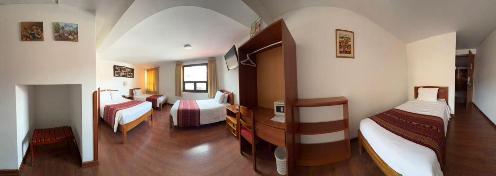 Triple Room
