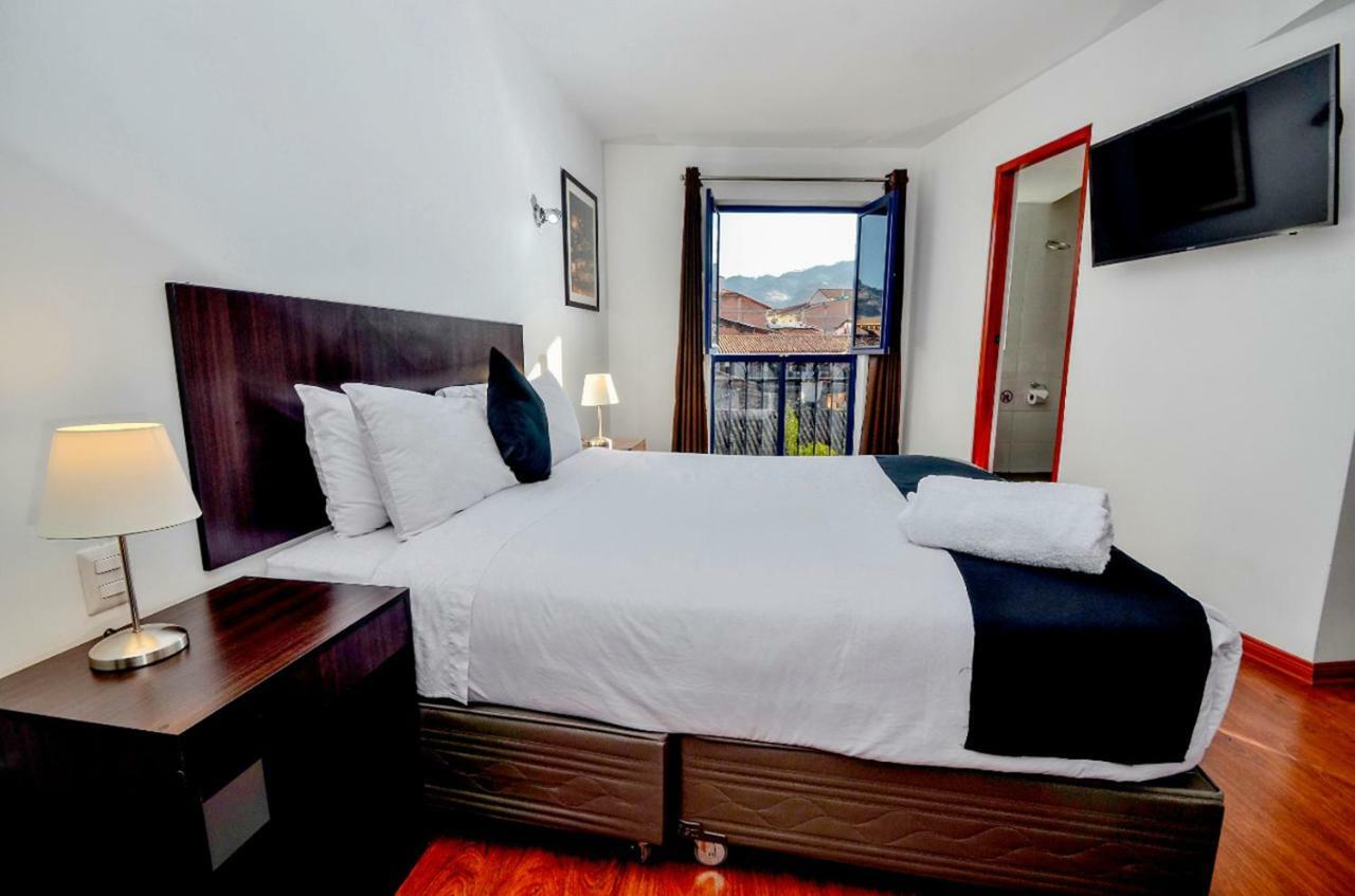 Double Room with Extra Large Bed and City View
