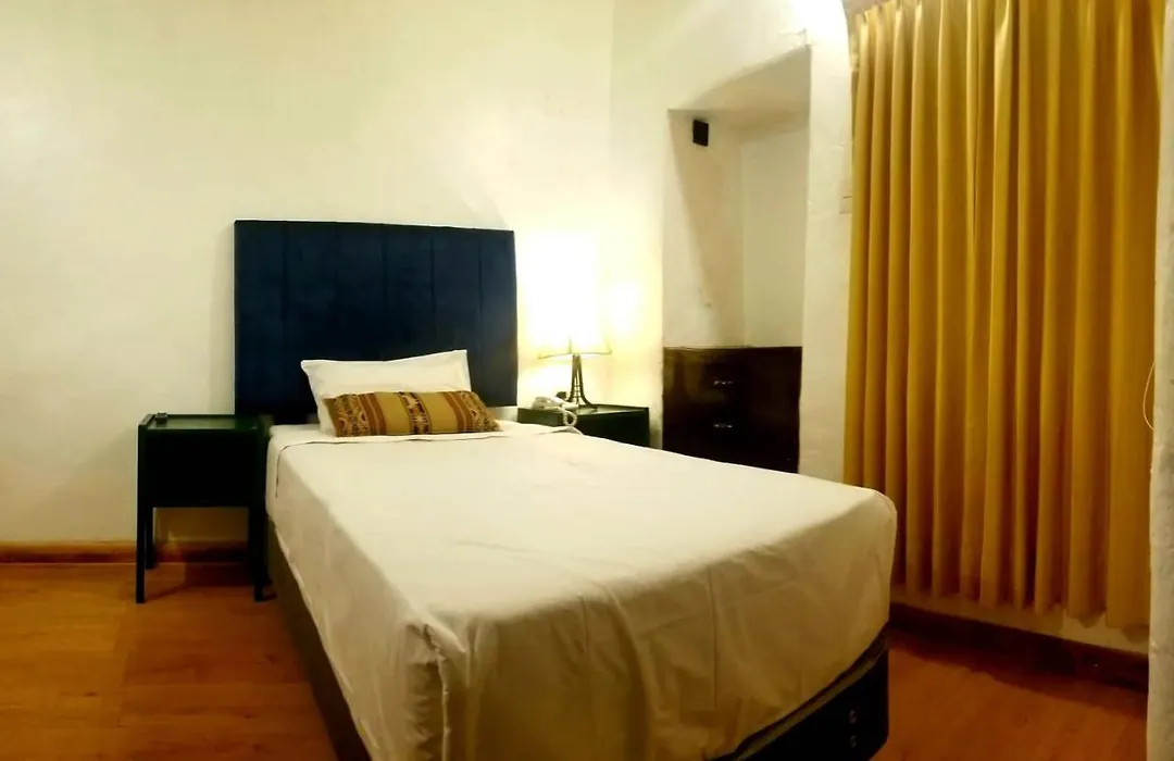 Lina'S Boutique Hotel-1