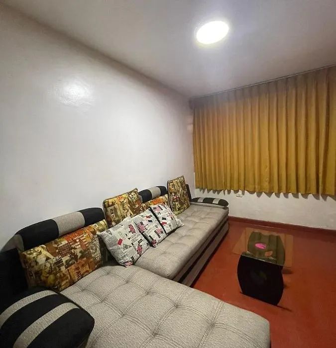 Casa De Luis Lucrepata I-1