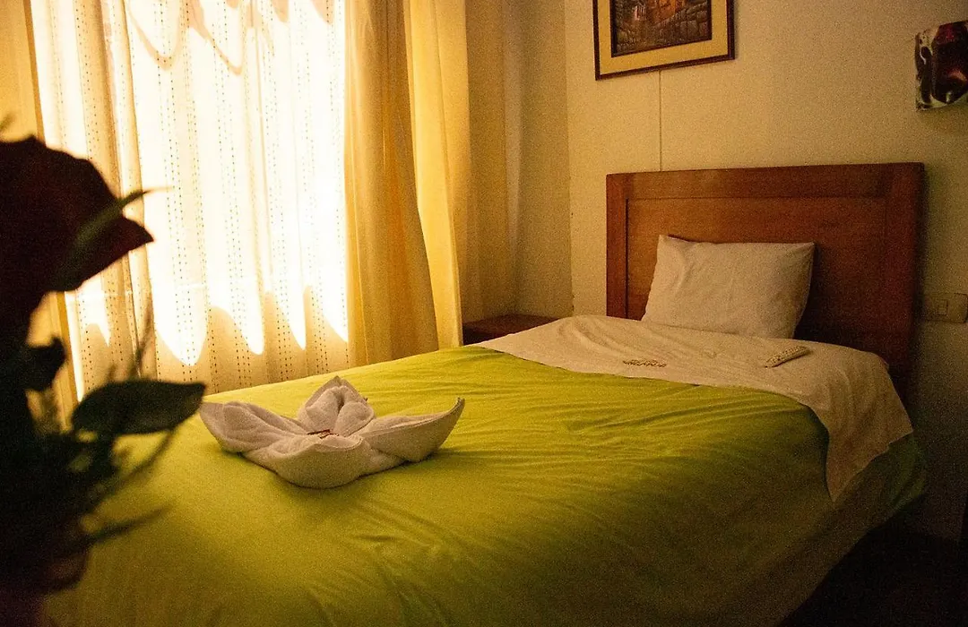 Gran Hotel Singapur-1