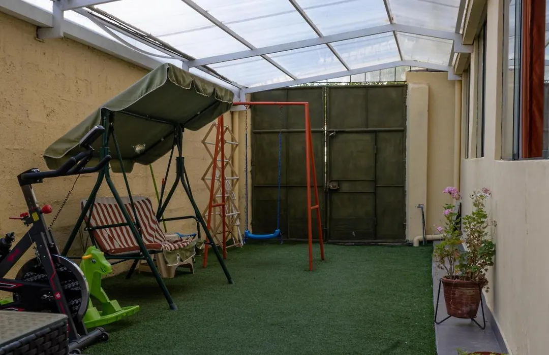 5 Bedroom Ground Floor Apartment, Centric Location In Cusco-1