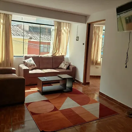 Entire Family Apartment Cuscox4-2