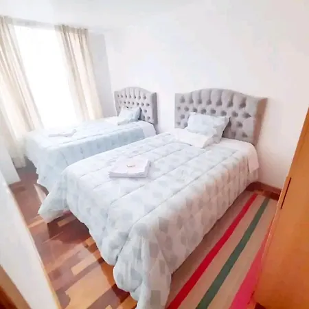 Carlo'S Apartment-3
