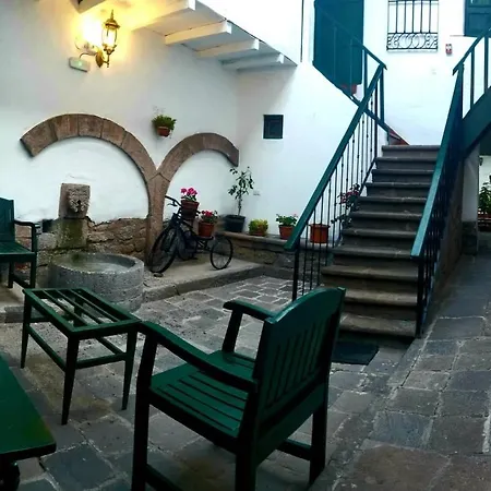 Lina'S Boutique Hotel-3