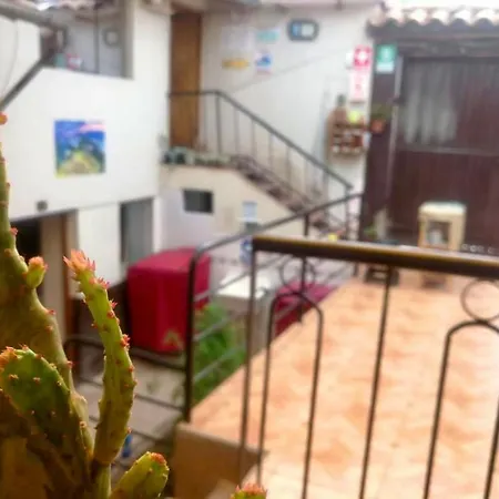 Auccas Homestay-2