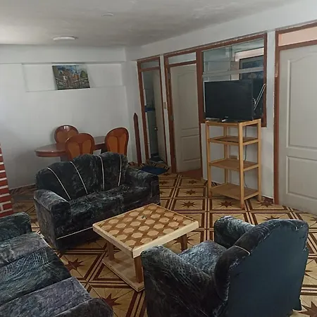 Casa De Luis Lucrepata III-2