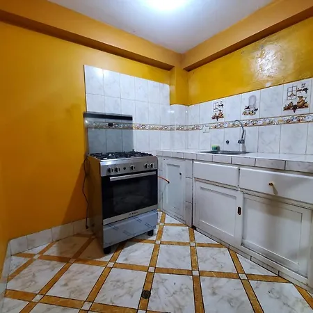 Casa De Luis Lucrepata I-3
