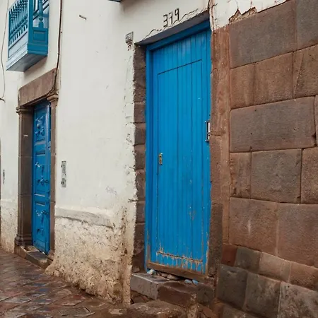 Cusco'S Home 6-3