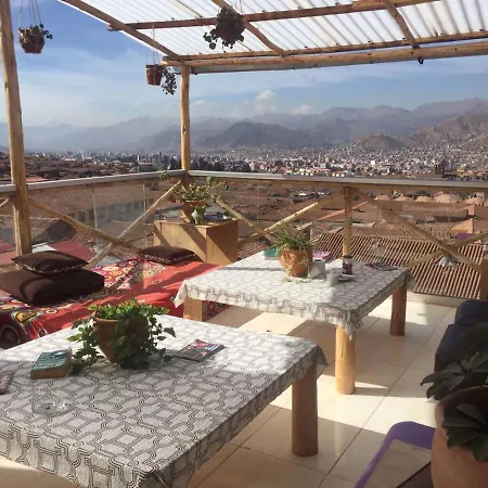 View 455 Yoga Hostel-3