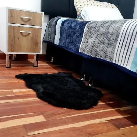Habitacion Con Servicios Privados En Elcentro Historico-3