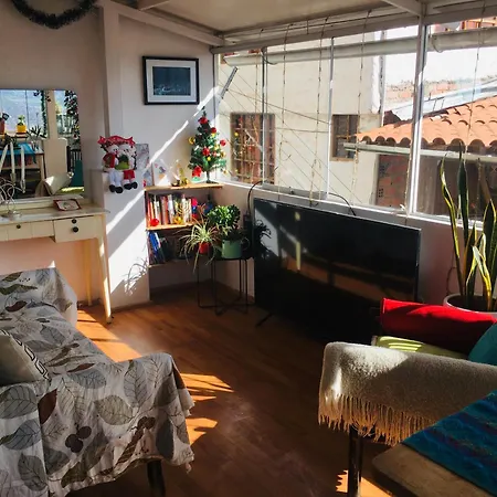 Sunny Apartment-3