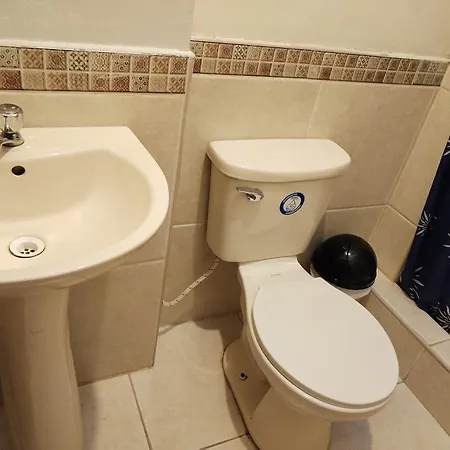 Hostal Guest Home II-3