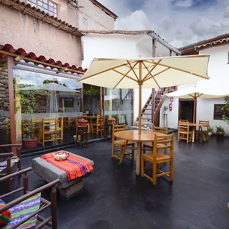 Hotel Boutique Gold Garden-2
