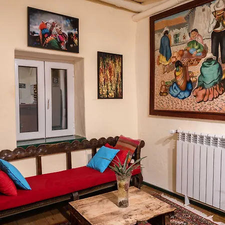 Hostal Corihuasi-2