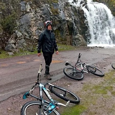 Mountainbike House-2