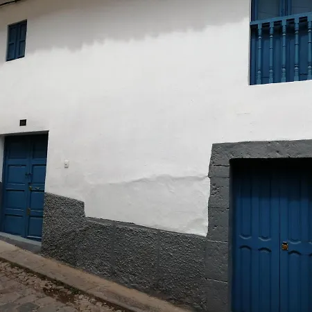Carlos Guest House 3 Cusco-2