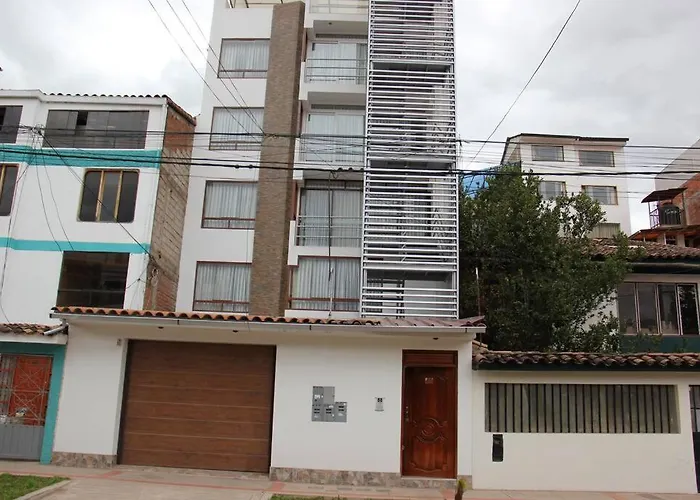 Hermoso Apartamento Amoblado En Cusco De 105 Mts.