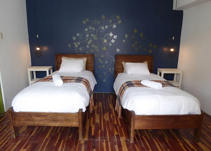 Niños Hotel Meloc Cuzco